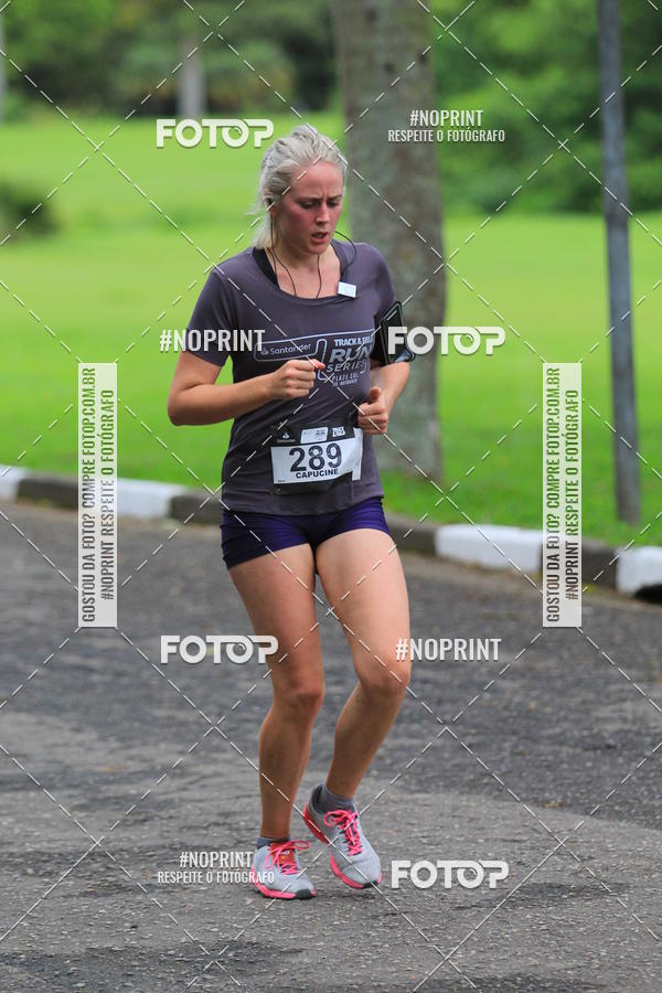 Buy your photos of the eventSantander Track & Field Run Series - Plaza Sul - Jardim Bot�nico on Fotop