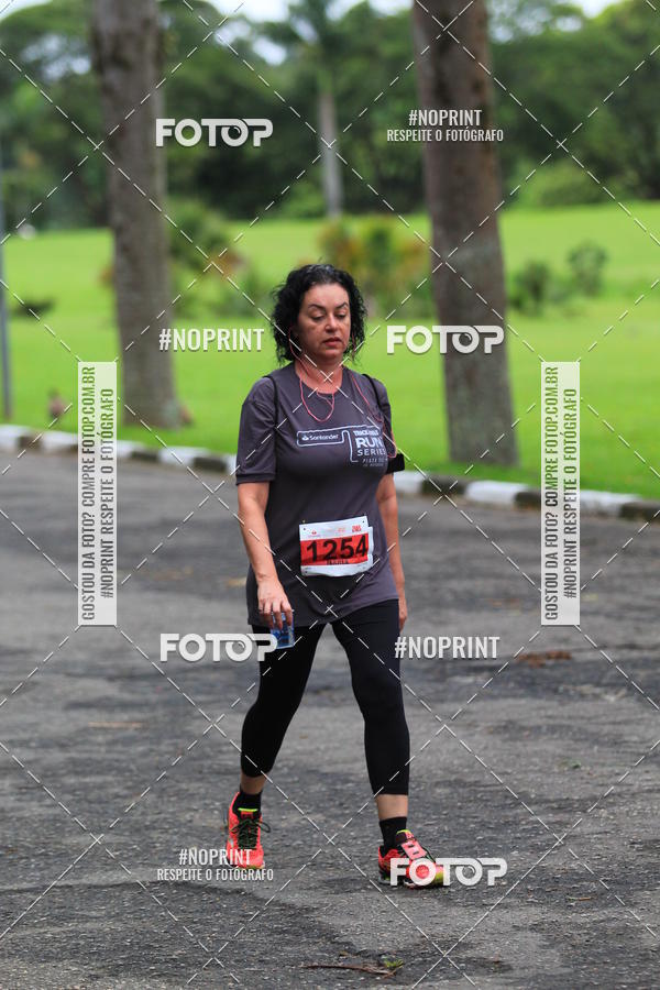 Buy your photos of the eventSantander Track & Field Run Series - Plaza Sul - Jardim Bot�nico on Fotop