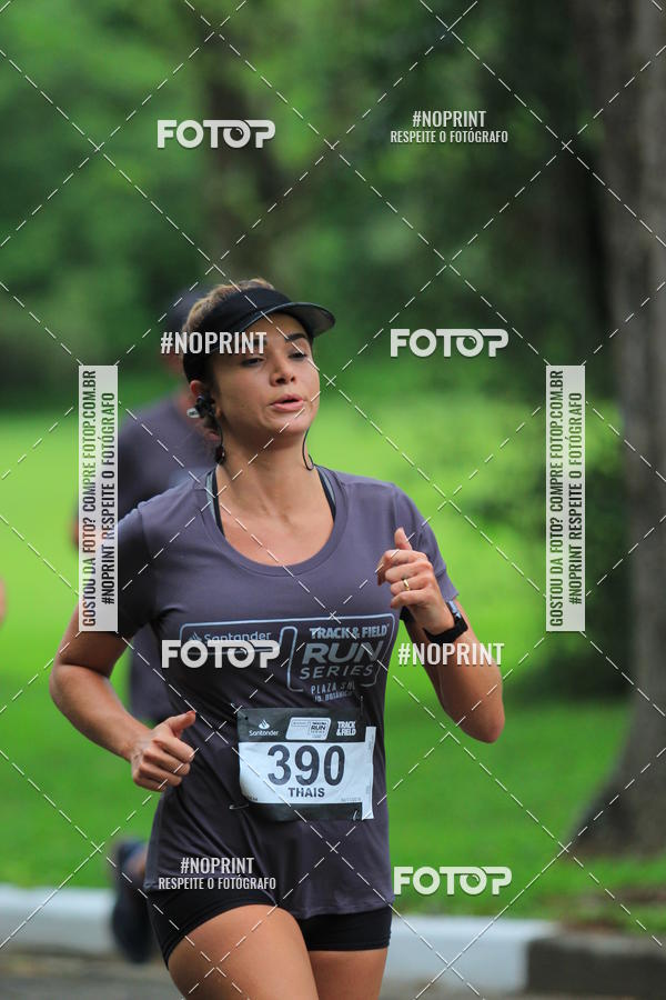 Buy your photos of the eventSantander Track & Field Run Series - Plaza Sul - Jardim Bot�nico on Fotop