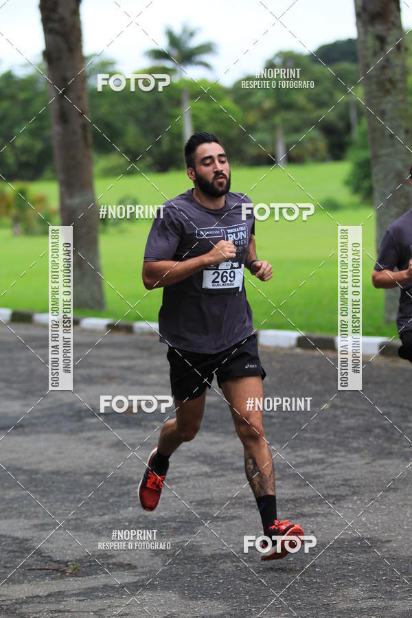 Buy your photos of the eventSantander Track & Field Run Series - Plaza Sul - Jardim Bot�nico on Fotop