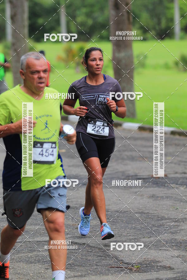 Buy your photos of the eventSantander Track & Field Run Series - Plaza Sul - Jardim Bot�nico on Fotop