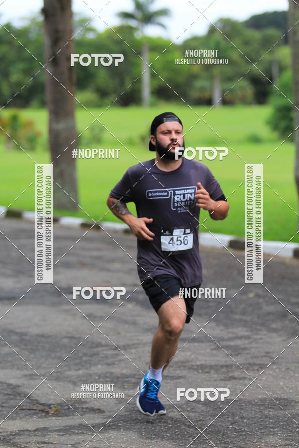 Buy your photos of the eventSantander Track & Field Run Series - Plaza Sul - Jardim Bot�nico on Fotop