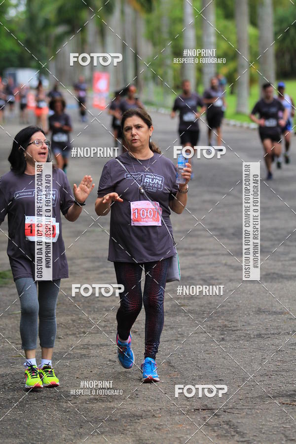 Buy your photos of the eventSantander Track & Field Run Series - Plaza Sul - Jardim Bot�nico on Fotop