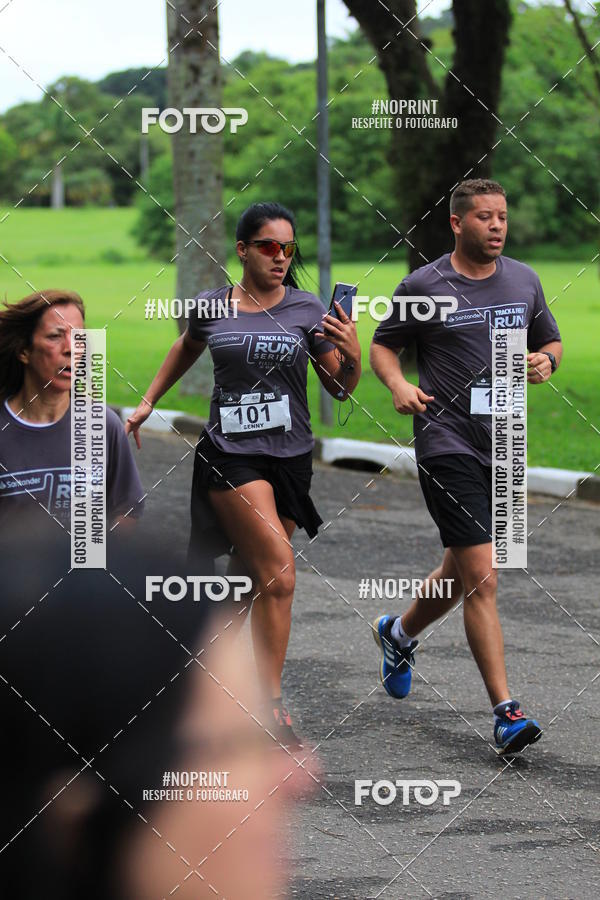 Buy your photos of the eventSantander Track & Field Run Series - Plaza Sul - Jardim Bot�nico on Fotop
