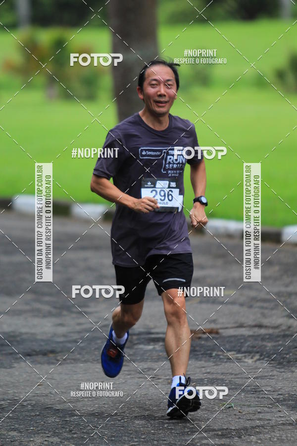 Buy your photos of the eventSantander Track & Field Run Series - Plaza Sul - Jardim Bot�nico on Fotop