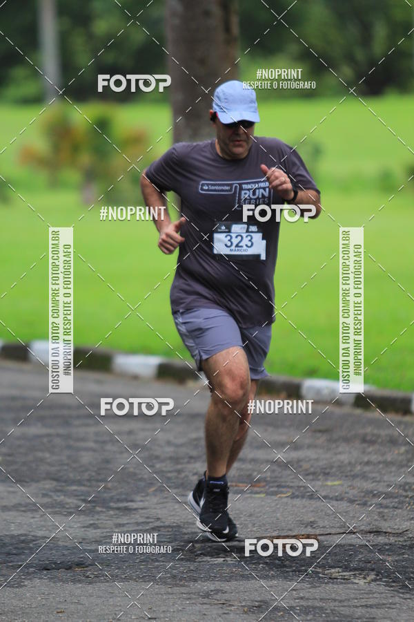 Buy your photos of the eventSantander Track & Field Run Series - Plaza Sul - Jardim Bot�nico on Fotop