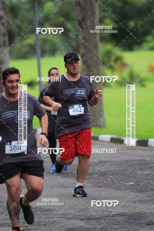 Buy your photos of the eventSantander Track & Field Run Series - Plaza Sul - Jardim Bot�nico on Fotop