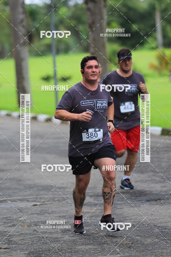 Buy your photos of the eventSantander Track & Field Run Series - Plaza Sul - Jardim Bot�nico on Fotop