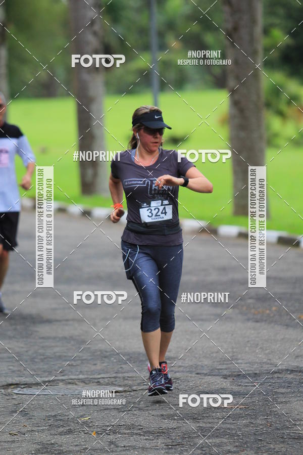Buy your photos of the eventSantander Track & Field Run Series - Plaza Sul - Jardim Bot�nico on Fotop