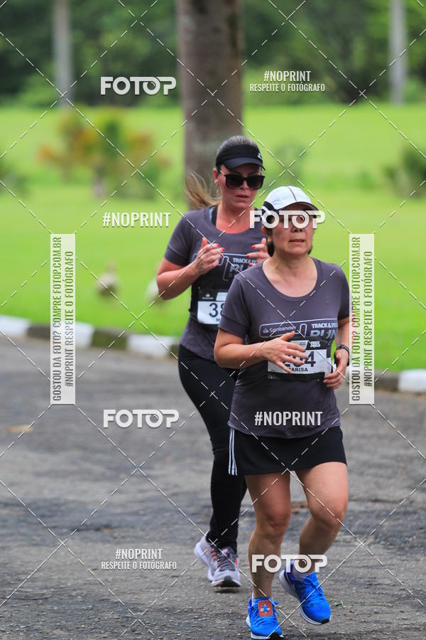 Buy your photos of the eventSantander Track & Field Run Series - Plaza Sul - Jardim Bot�nico on Fotop