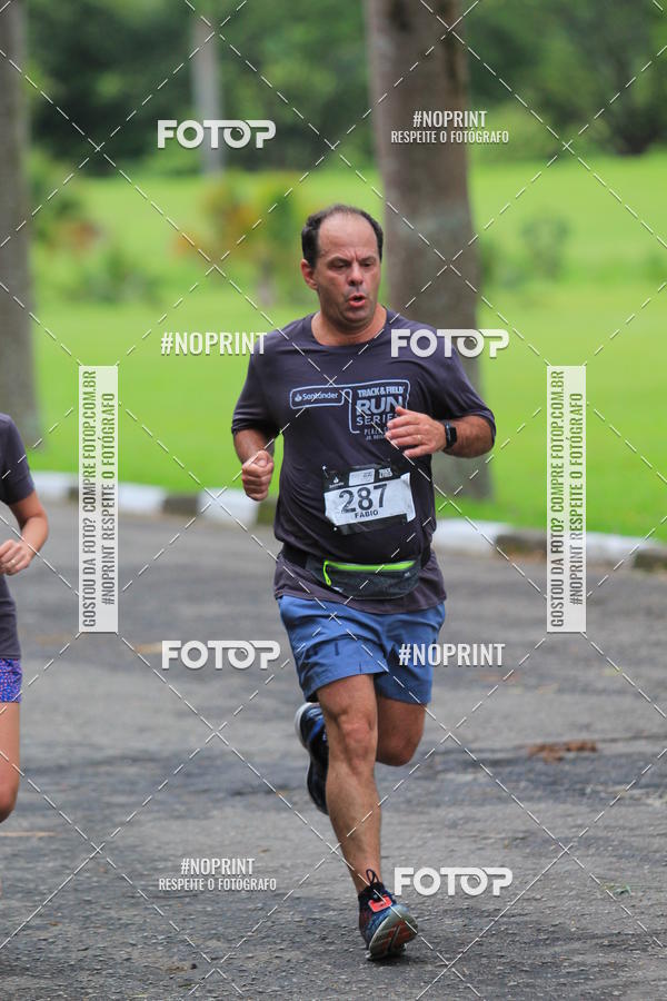 Buy your photos of the eventSantander Track & Field Run Series - Plaza Sul - Jardim Bot�nico on Fotop