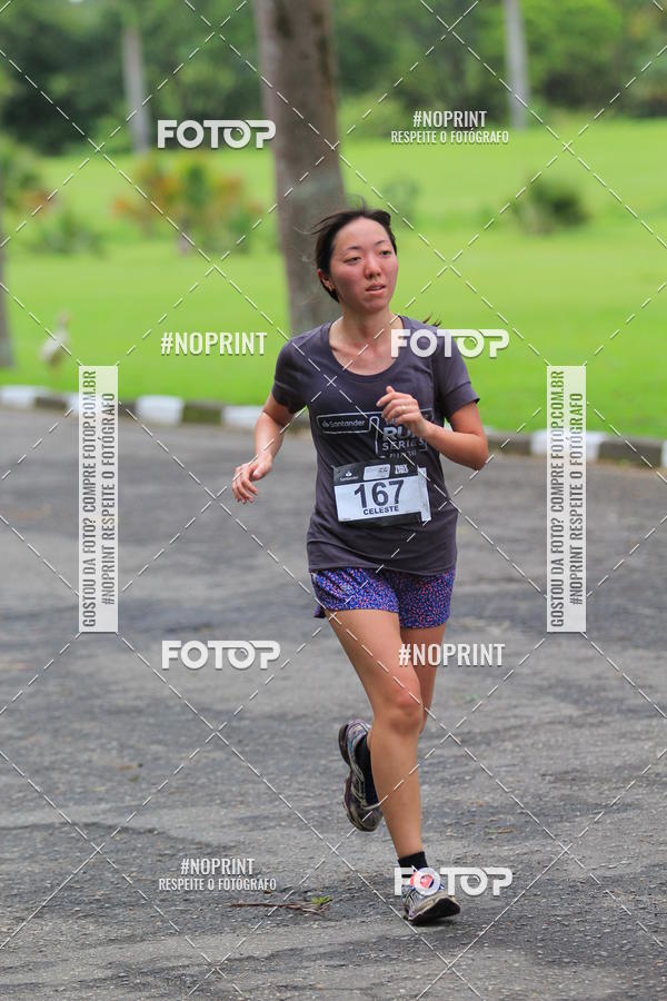 Buy your photos of the eventSantander Track & Field Run Series - Plaza Sul - Jardim Bot�nico on Fotop