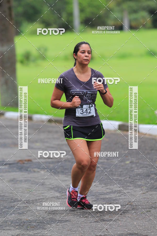 Buy your photos of the eventSantander Track & Field Run Series - Plaza Sul - Jardim Bot�nico on Fotop