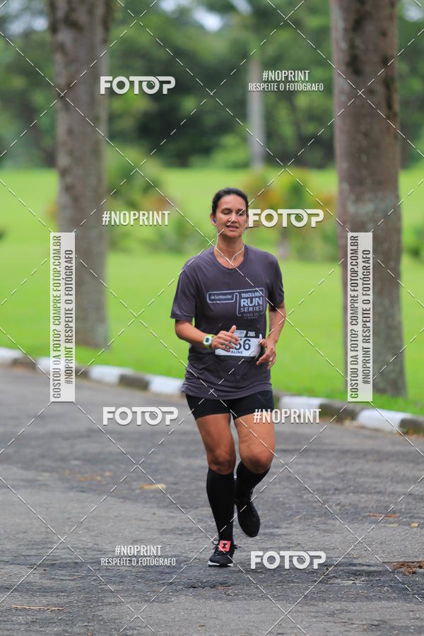 Buy your photos of the eventSantander Track & Field Run Series - Plaza Sul - Jardim Bot�nico on Fotop
