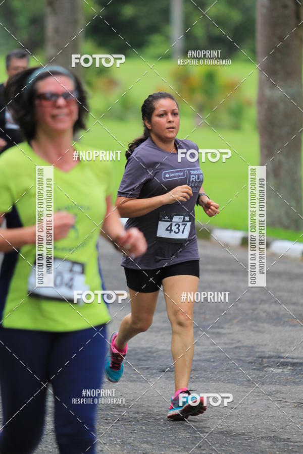 Buy your photos of the eventSantander Track & Field Run Series - Plaza Sul - Jardim Bot�nico on Fotop