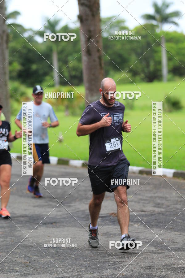Buy your photos of the eventSantander Track & Field Run Series - Plaza Sul - Jardim Bot�nico on Fotop