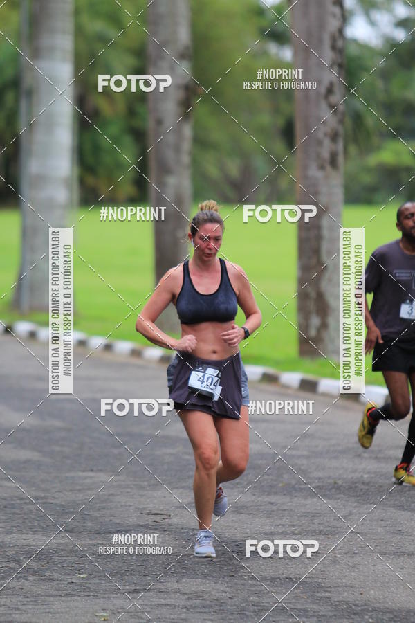 Buy your photos of the eventSantander Track & Field Run Series - Plaza Sul - Jardim Bot�nico on Fotop