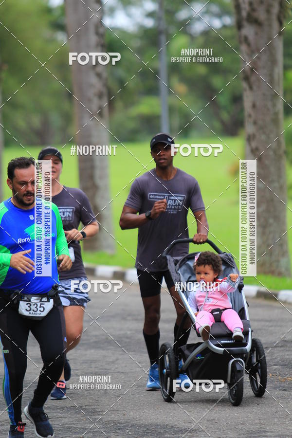 Buy your photos of the eventSantander Track & Field Run Series - Plaza Sul - Jardim Bot�nico on Fotop