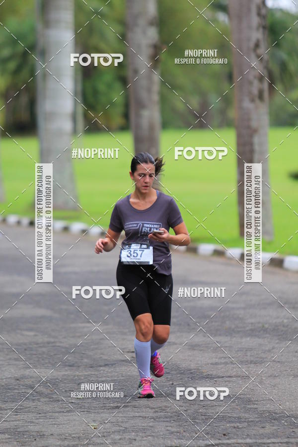 Buy your photos of the eventSantander Track & Field Run Series - Plaza Sul - Jardim Bot�nico on Fotop