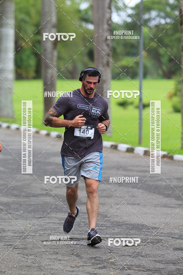 Buy your photos of the eventSantander Track & Field Run Series - Plaza Sul - Jardim Bot�nico on Fotop