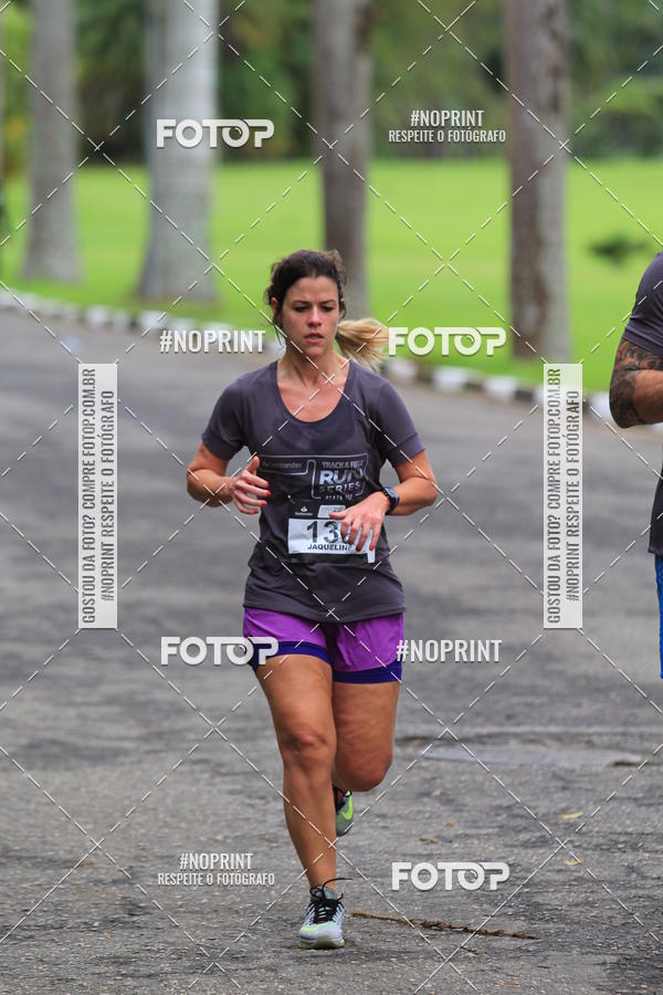 Buy your photos of the eventSantander Track & Field Run Series - Plaza Sul - Jardim Bot�nico on Fotop