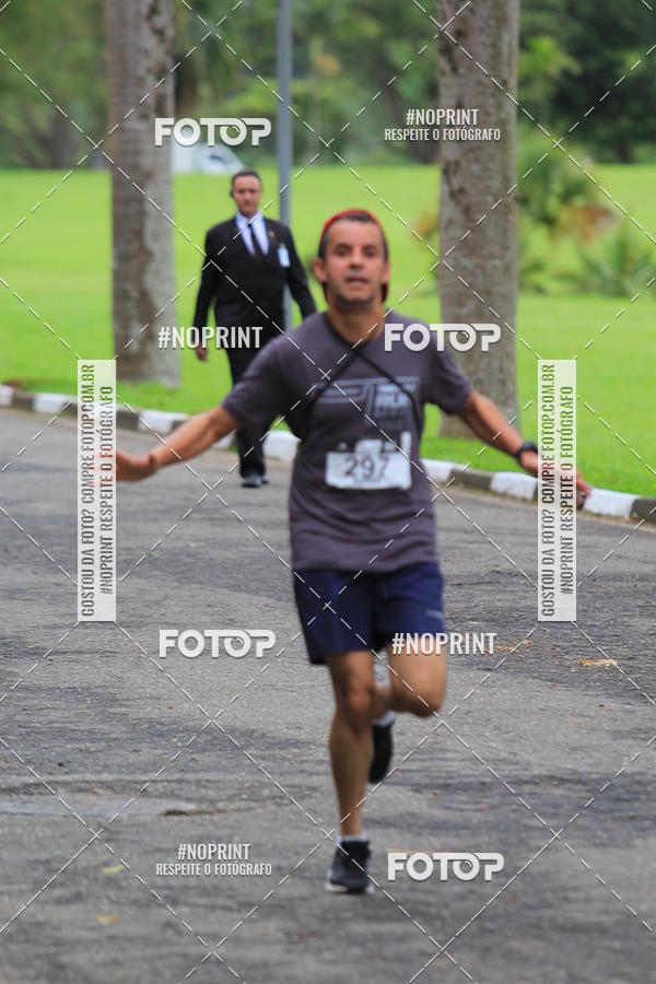 Buy your photos of the eventSantander Track & Field Run Series - Plaza Sul - Jardim Bot�nico on Fotop
