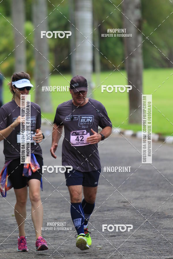 Buy your photos of the eventSantander Track & Field Run Series - Plaza Sul - Jardim Bot�nico on Fotop
