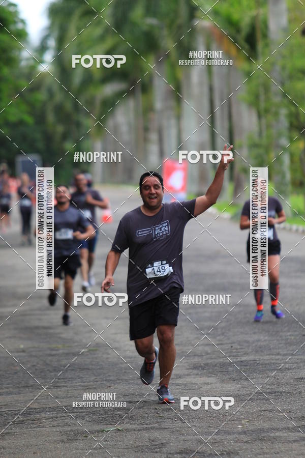 Buy your photos of the eventSantander Track & Field Run Series - Plaza Sul - Jardim Bot�nico on Fotop