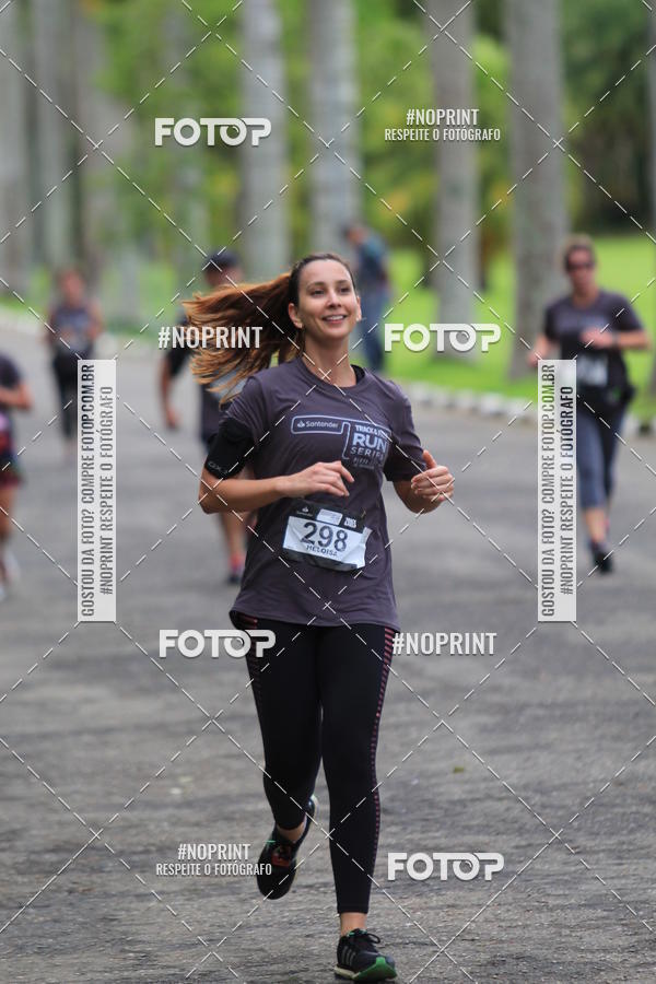 Buy your photos of the eventSantander Track & Field Run Series - Plaza Sul - Jardim Bot�nico on Fotop