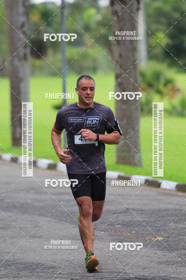 Buy your photos of the eventSantander Track & Field Run Series - Plaza Sul - Jardim Bot�nico on Fotop