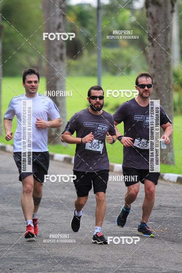 Buy your photos of the eventSantander Track & Field Run Series - Plaza Sul - Jardim Bot�nico on Fotop