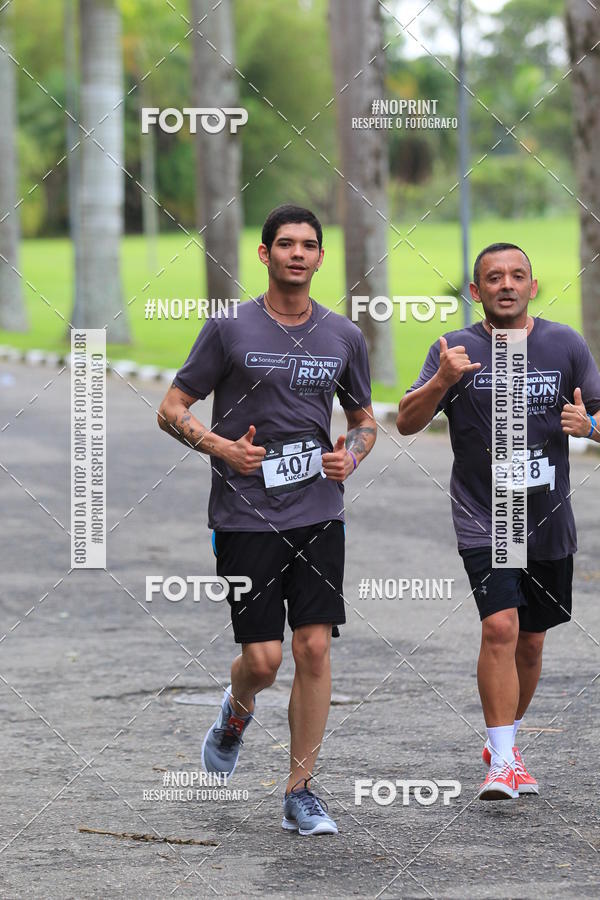 Buy your photos of the eventSantander Track & Field Run Series - Plaza Sul - Jardim Bot�nico on Fotop