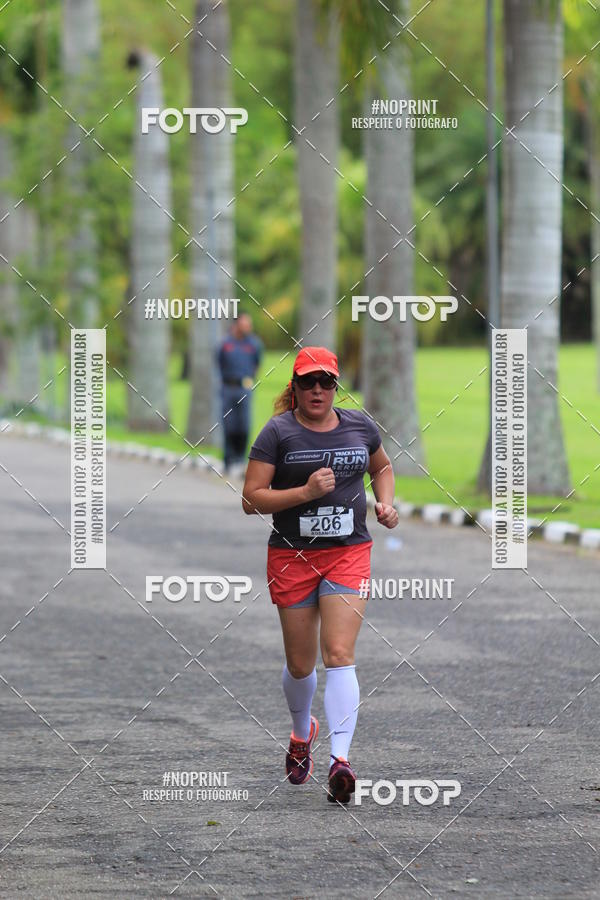 Buy your photos of the eventSantander Track & Field Run Series - Plaza Sul - Jardim Bot�nico on Fotop