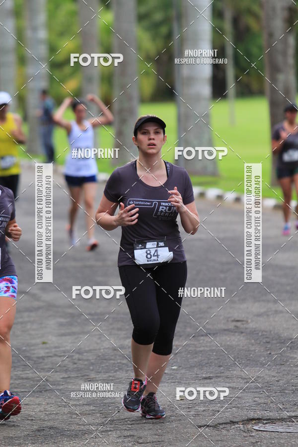 Buy your photos of the eventSantander Track & Field Run Series - Plaza Sul - Jardim Bot�nico on Fotop