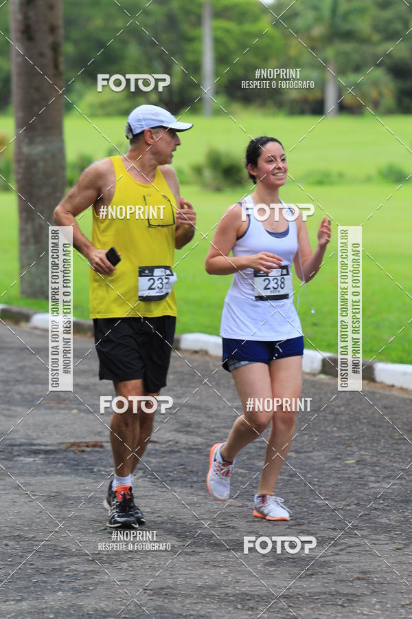 Buy your photos of the eventSantander Track & Field Run Series - Plaza Sul - Jardim Bot�nico on Fotop