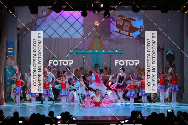Buy your photos of the eventEspetculo  A fbrica de brinquedos   Ballet Espao de dana Carla Coyado on Fotop