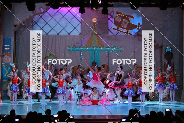 Buy your photos of the eventEspetculo  A fbrica de brinquedos   Ballet Espao de dana Carla Coyado on Fotop