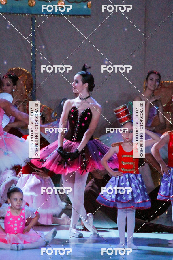 Buy your photos of the eventEspetculo  A fbrica de brinquedos   Ballet Espao de dana Carla Coyado on Fotop