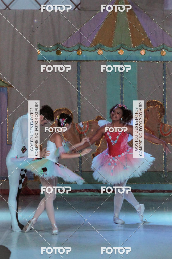Buy your photos of the eventEspetculo  A fbrica de brinquedos   Ballet Espao de dana Carla Coyado on Fotop