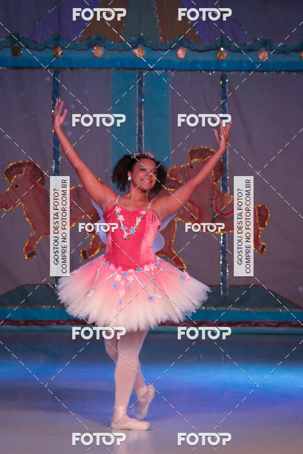 Buy your photos of the eventEspetculo  A fbrica de brinquedos   Ballet Espao de dana Carla Coyado on Fotop