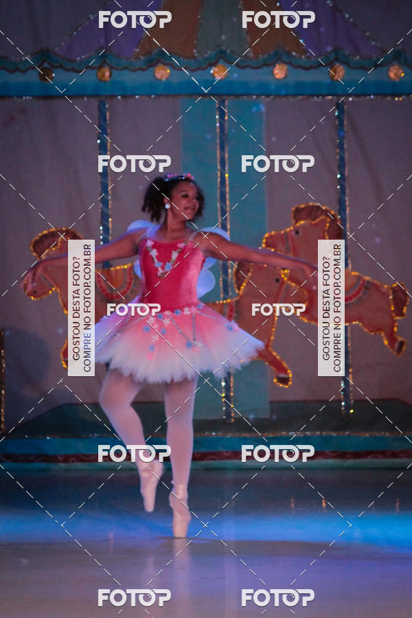 Buy your photos of the eventEspetculo  A fbrica de brinquedos   Ballet Espao de dana Carla Coyado on Fotop