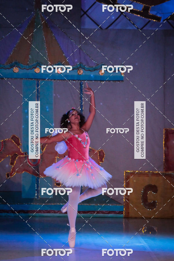 Buy your photos of the eventEspetculo  A fbrica de brinquedos   Ballet Espao de dana Carla Coyado on Fotop