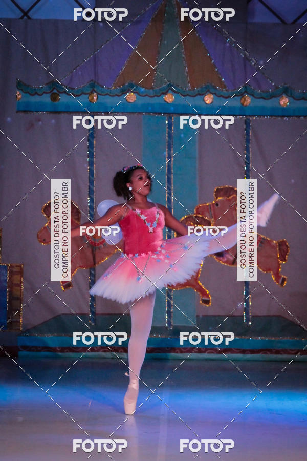 Buy your photos of the eventEspetculo  A fbrica de brinquedos   Ballet Espao de dana Carla Coyado on Fotop