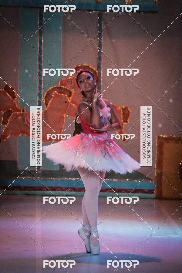 Buy your photos of the eventEspetculo  A fbrica de brinquedos   Ballet Espao de dana Carla Coyado on Fotop
