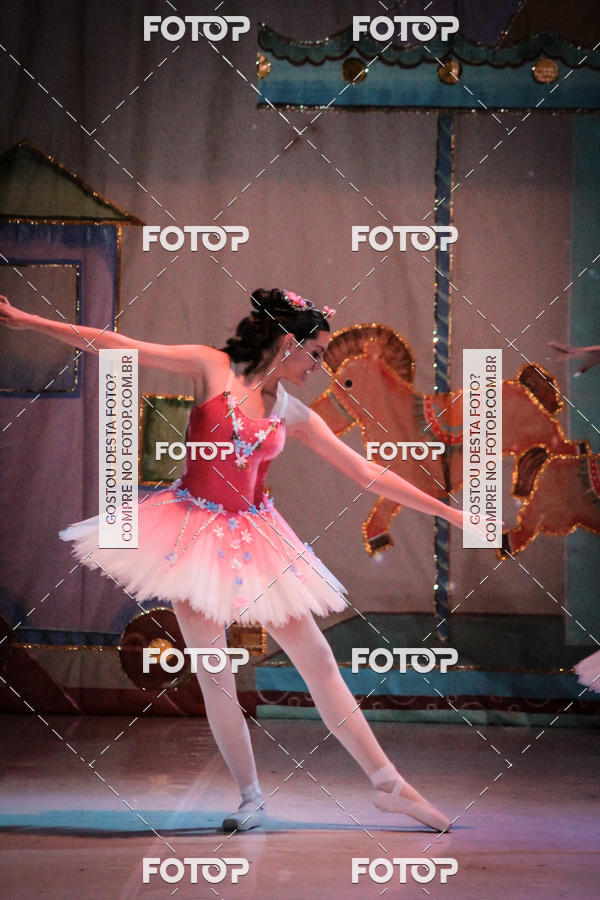 Buy your photos of the eventEspetculo  A fbrica de brinquedos   Ballet Espao de dana Carla Coyado on Fotop