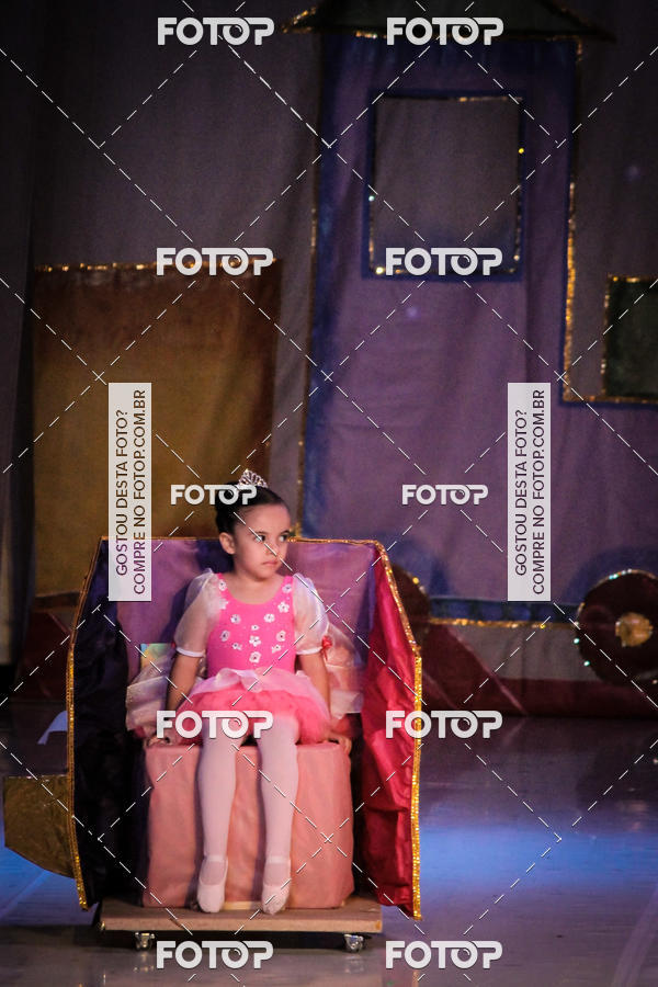 Buy your photos of the eventEspetculo  A fbrica de brinquedos   Ballet Espao de dana Carla Coyado on Fotop