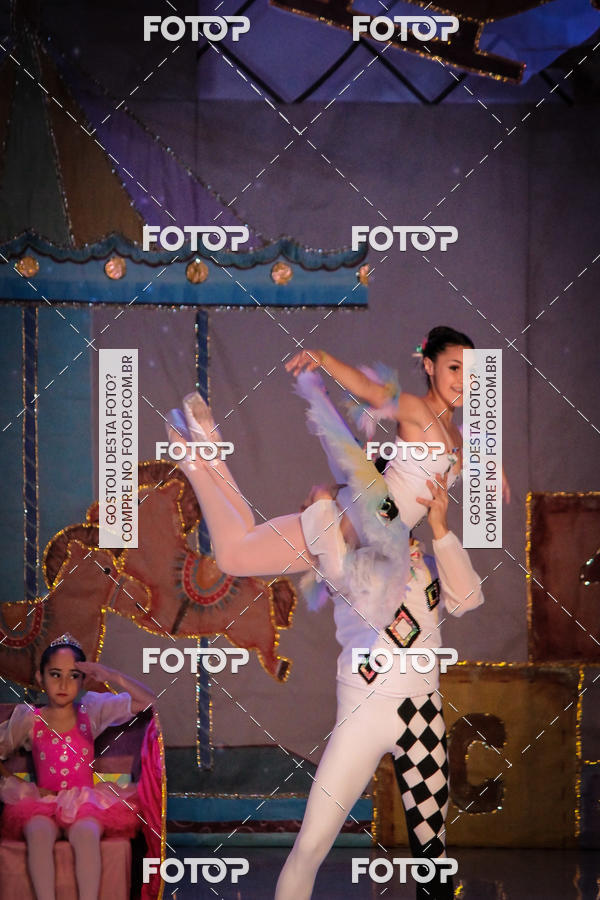Buy your photos of the eventEspetculo  A fbrica de brinquedos   Ballet Espao de dana Carla Coyado on Fotop