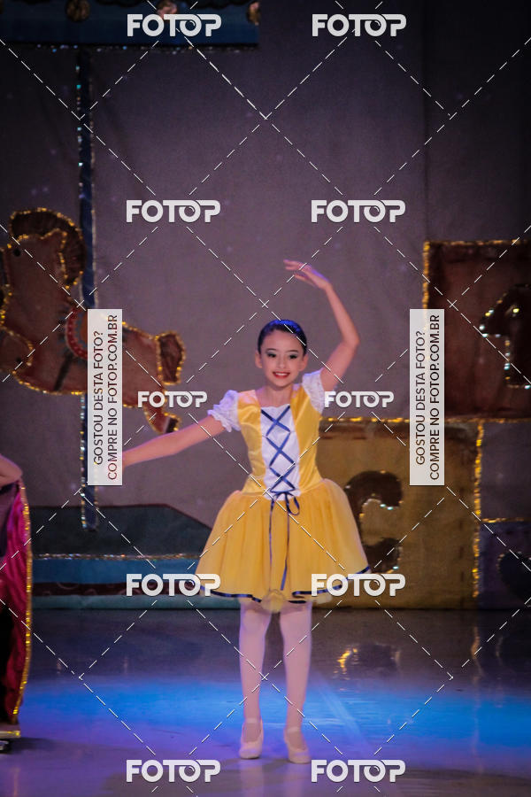 Buy your photos of the eventEspetculo  A fbrica de brinquedos   Ballet Espao de dana Carla Coyado on Fotop