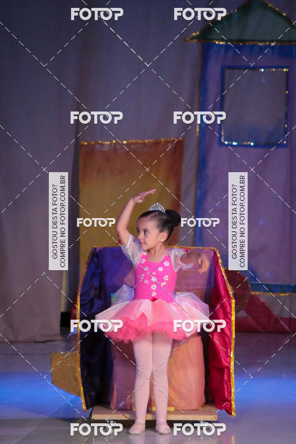 Buy your photos of the eventEspetculo  A fbrica de brinquedos   Ballet Espao de dana Carla Coyado on Fotop
