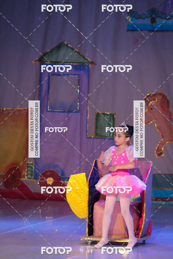 Buy your photos of the eventEspetculo  A fbrica de brinquedos   Ballet Espao de dana Carla Coyado on Fotop